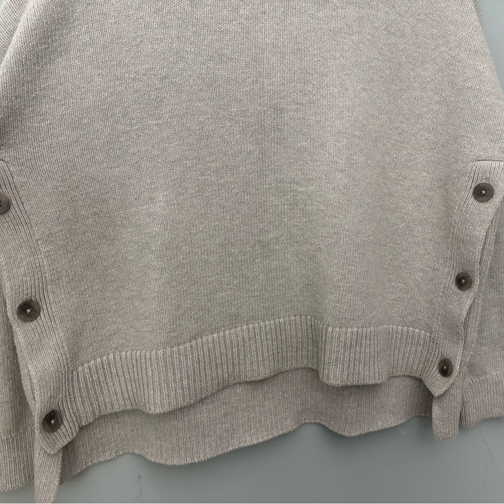 Madewell Gray "Brownstone" Side-Button Crewneck Sweater Size M - Picture 5 of 14